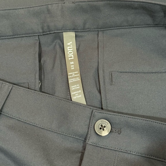 Vuori Men’s Cascade Tech Chino Pant Classic Fit 30", size 36 in Ink NWT - Picture 6 of 7